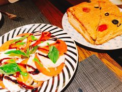 布拉塔沙拉-IL TEATRO 精品意大利餐厅