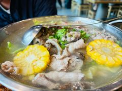 跷脚牛肉中锅-肖四女乐山跷脚牛肉(世博源店)