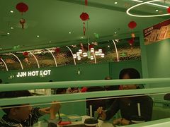 -季季红火锅(柳州城中万达二店)