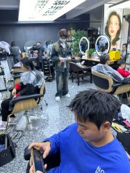 -藤野造型专业烫染接发