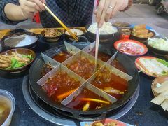 -谭记重庆老火锅(总店)