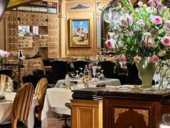 -火车头法国西餐厅