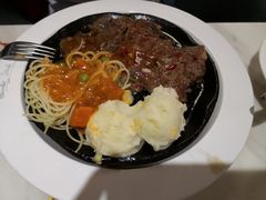 沙朗牛排-豪客来牛排(中央花苑店)