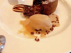 -db Bistro & Oyster Bar by Daniel Boulud(滨海湾金沙店)