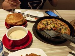 超级至尊比萨-必胜客(济微路店)