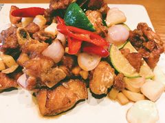 -云海肴·汽锅鸡·云南菜(天山百盛优客店)