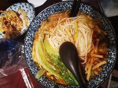 -粉家柳州螺蛳粉(杨宅路店)