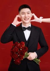 -雪中彩影婚纱摄影·微光艺术中心