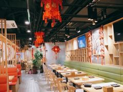 大堂-风光老灶麻辣香锅(大成路翠微百货店)