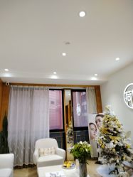 -HEYAN荷妍专业脱毛连锁机构
