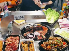-齐市马佳地摊烤肉