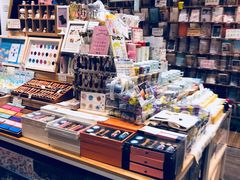 -猫的天空之城概念书店(苏州平江店)