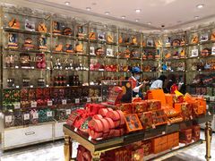 -VENCHI 闻绮(北京国贸商城店)