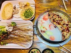 -乐山串串香老火锅(鼓楼店)