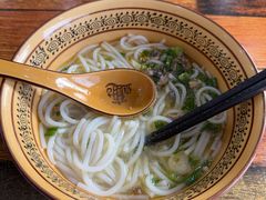 -正宗李家土鸡米线店