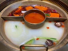 麻辣牛油菌汤番茄锅底-豪渝火锅(李家村万达店)