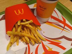 -麦当劳(百联西郊购物中心店)