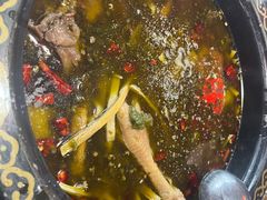 -符缸酸菜鸡(华阳店)