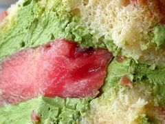 -Laderach 莱德拉(上海环贸iapm店)