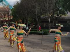 -七彩云南欢乐世界