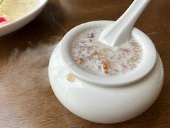 -洱海人家餐厅(仙足岛店)
