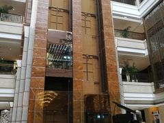 -西安唐隆国际酒店(大雁塔大唐不夜城店)