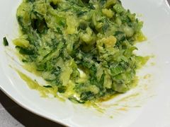 -东口码头·烧鸽子·鱼头泡饼·地方菜(金鹰悦城店)