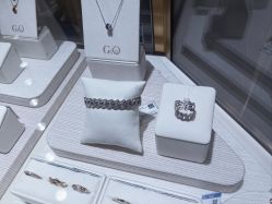 -GiO挚澳珠宝(侨福芳草地店)