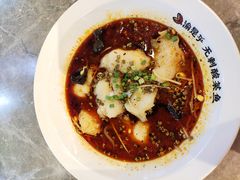 -渝是乎酸菜鱼(龙旗购物中心店)