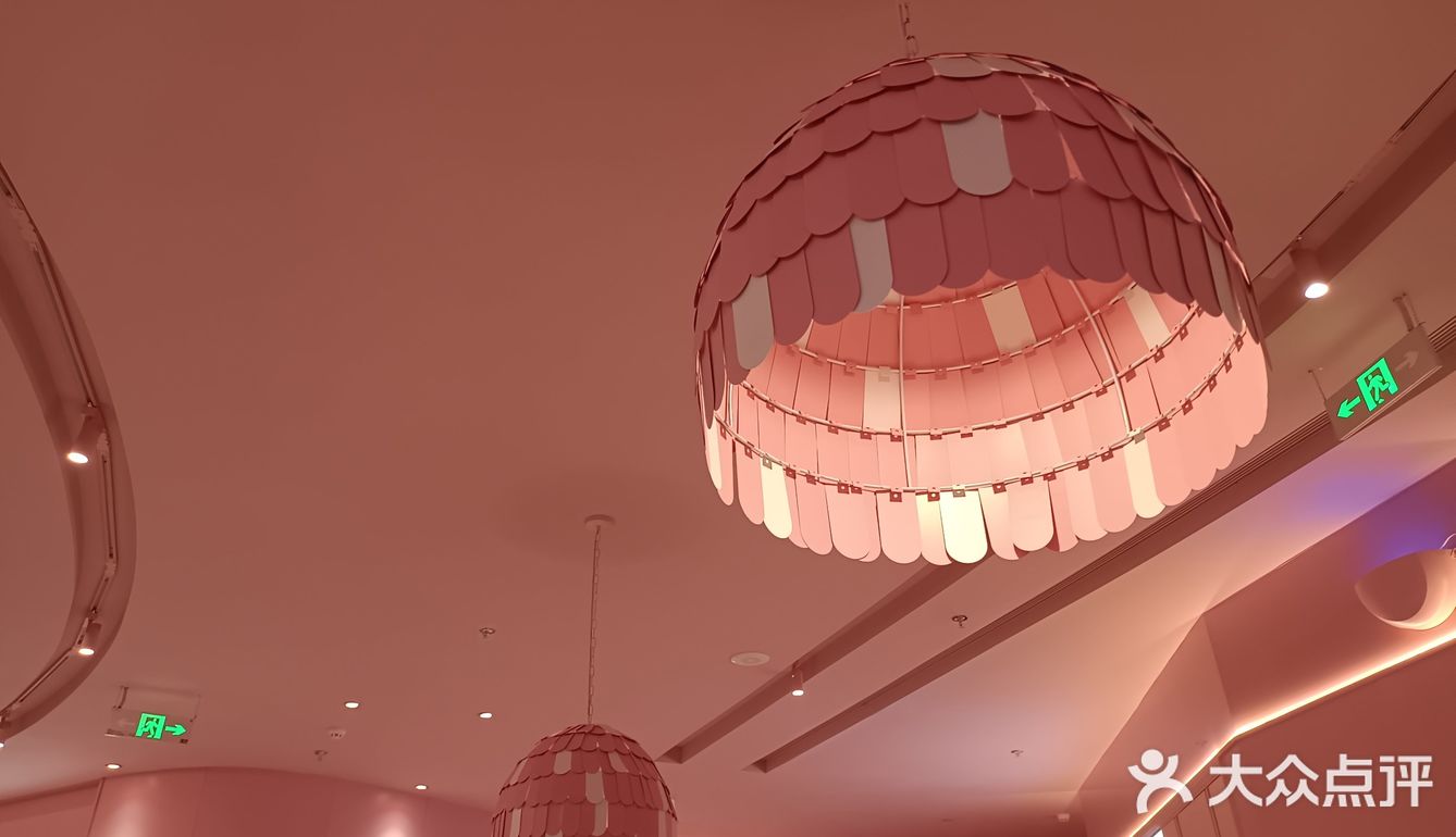 粉色季季红超[糖果]哒