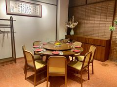 -肆海小川菜酒馆Wine Bistro (青年路店)
