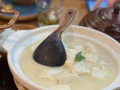 -吃饭皇帝大土家民族菜(正大广场店)