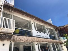 -The Sunny Side Cafe Station 1