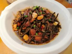 -邻家小馆(银都店)