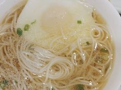 -汗腾格里·风味餐厅(新疆驻京办店)