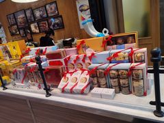 -巴黎贝甜(大宁国际商业广场店)