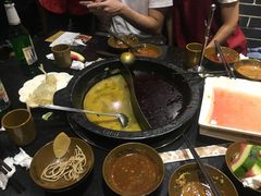 -宽板凳老灶火锅(簋街店)