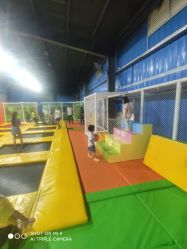 -飞跃蹦床乐园(南山科技园店)