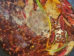 -黄潇洒老火锅(九眼桥宏济巷店)