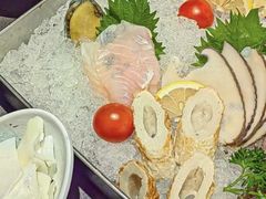 -牛YO寿喜烧·铁板烧和牛火锅自助(市府恒隆店)