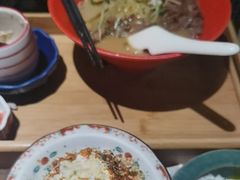 -一豚轩·烧鸟·豚骨拉面(五四路店)