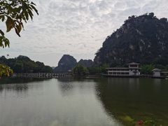 -星湖旅游景区七星岩