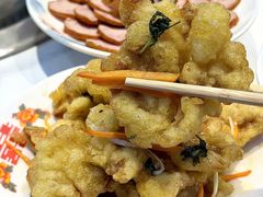 -东北烧烤铁锅炖水库鱼