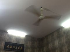 -凤嫂农家乐(梁弄店)