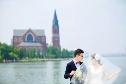 点击看大图 -太郎花子婚纱摄影艺术中心