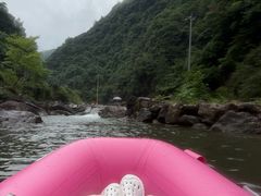 -安吉龙王山峡谷漂流