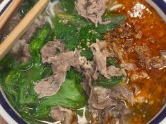 -云阿蛮云南生烫牛肉米线(奉贤路店)