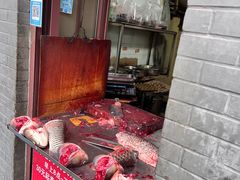 -梅记大块头爆鱼店(乍浦路店)