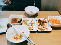 -老乡鸡(西岸凤巢店)
