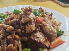 回锅肉-荣生萝卜汤饭店